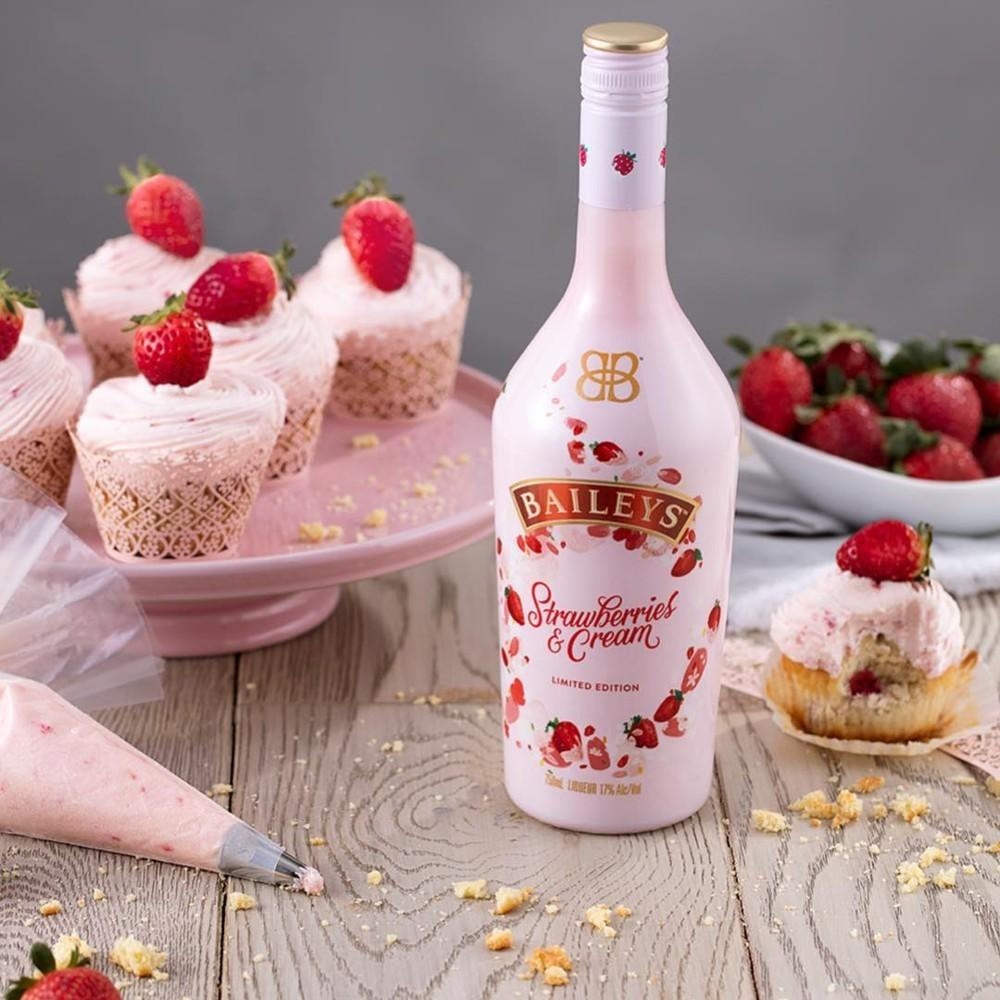 Strawberries & Cream Liqueur