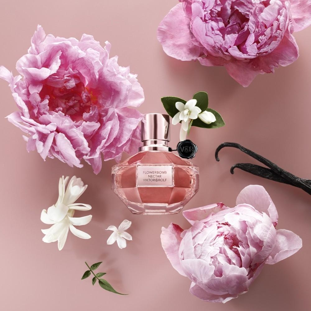 Flowerbomb Nectar