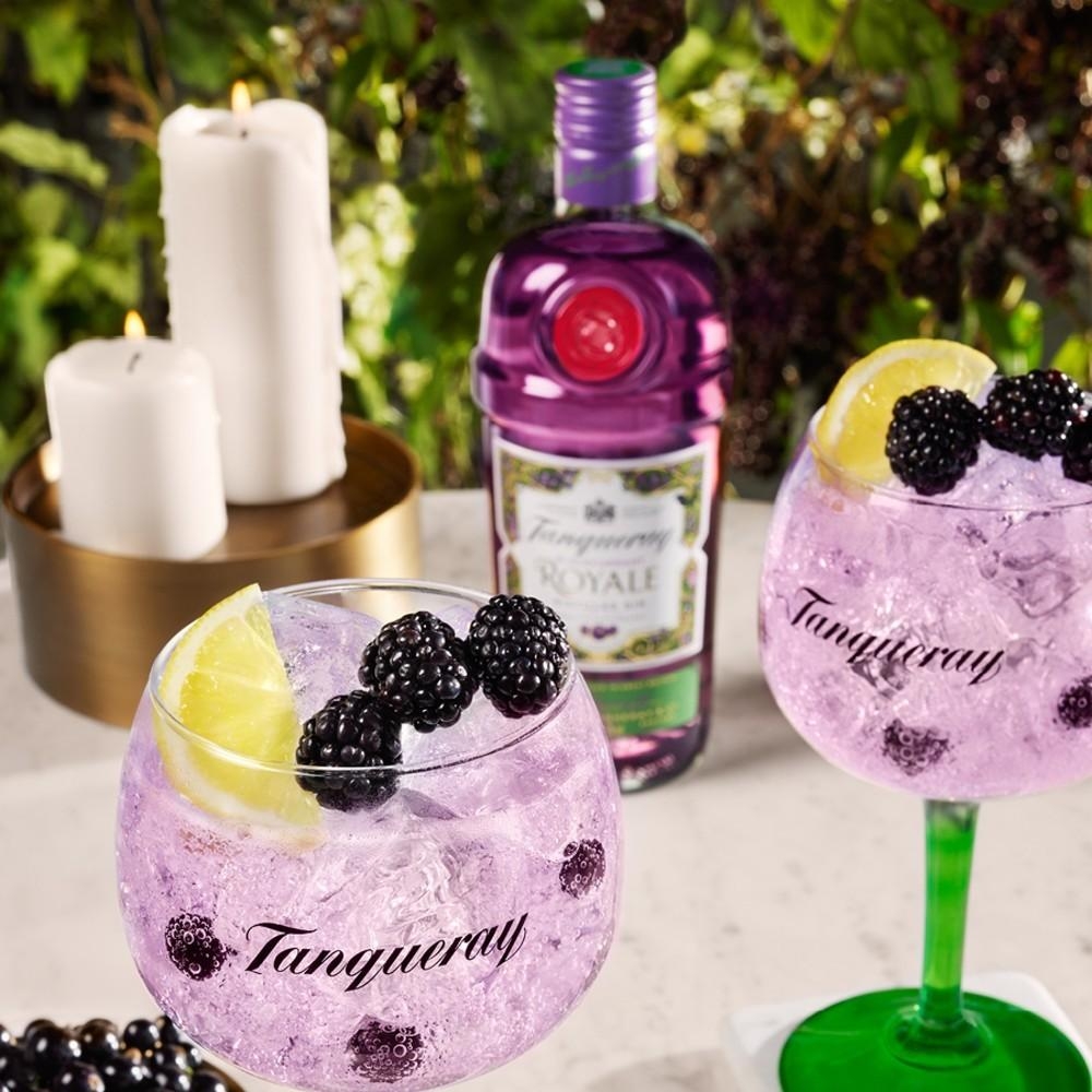 Blackcurrant Royale Gin